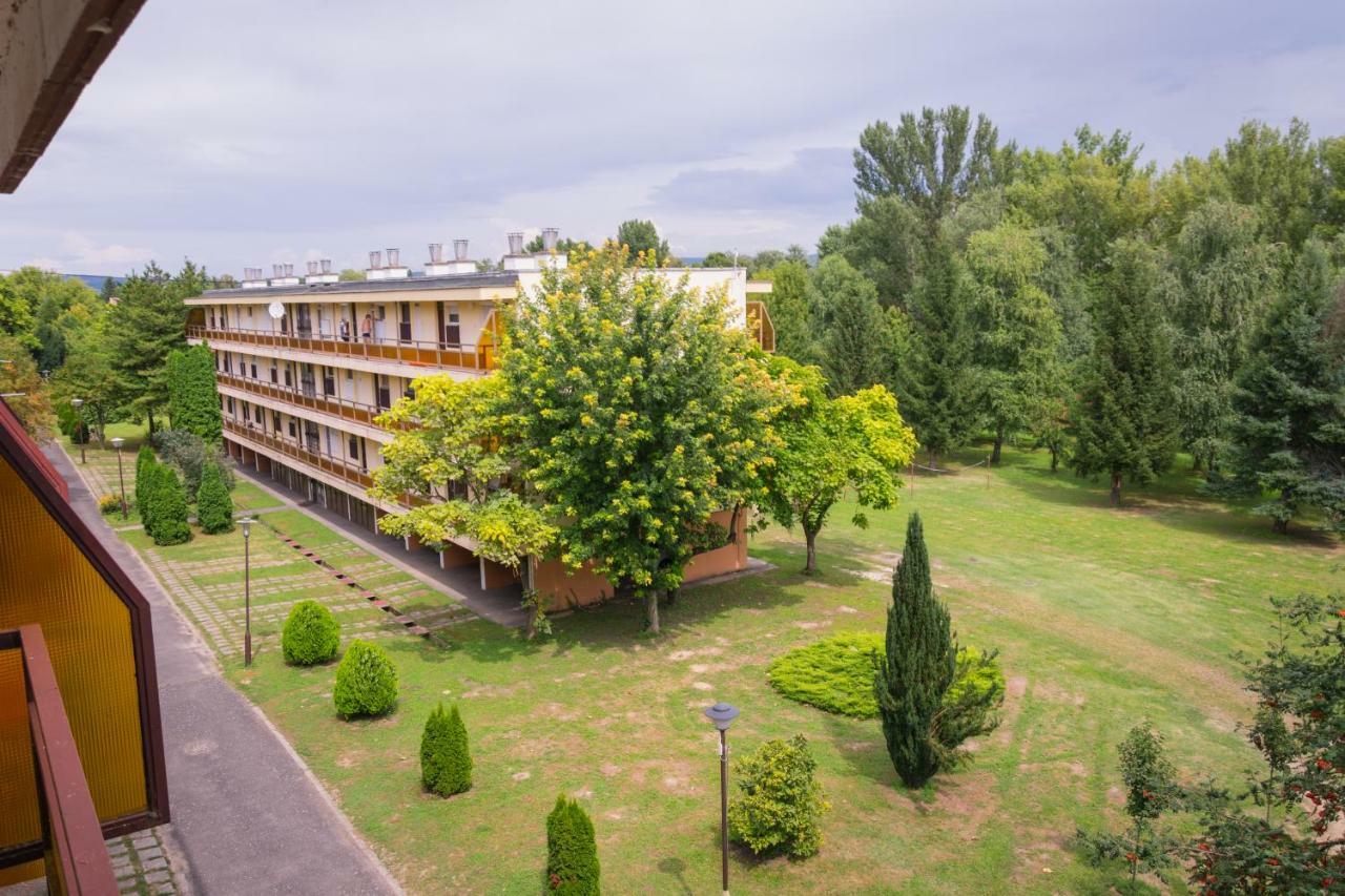 Helikon 32 Apartman Keszthely Eksteriør bilde